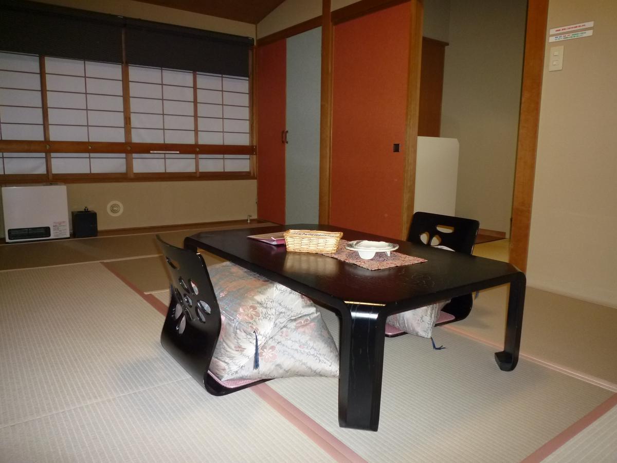 Yudanaka Tawaraya Ryokan Яманучи Екстериор снимка